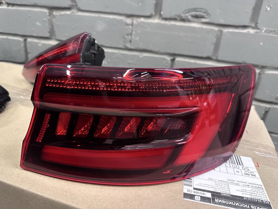 Фонари европейские Audi A4 B9 дорест Европа Стопи ліхтари