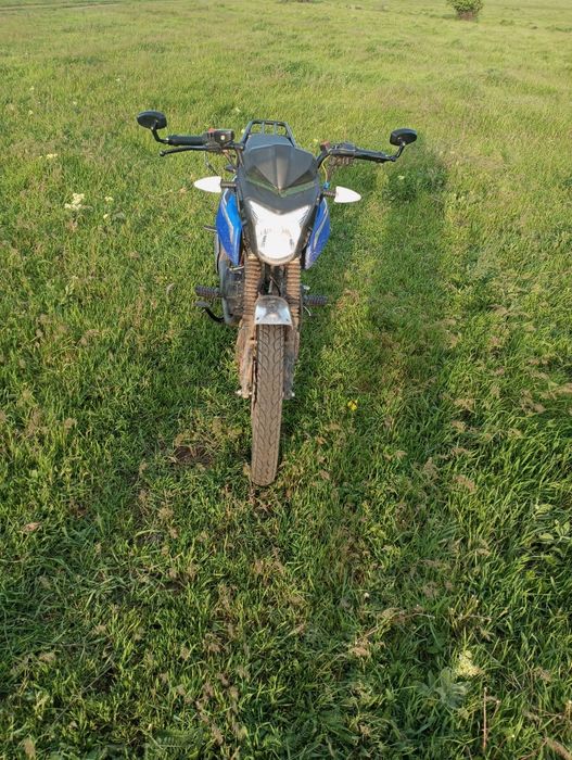 Продам мотоцикл Спарк 150 р12