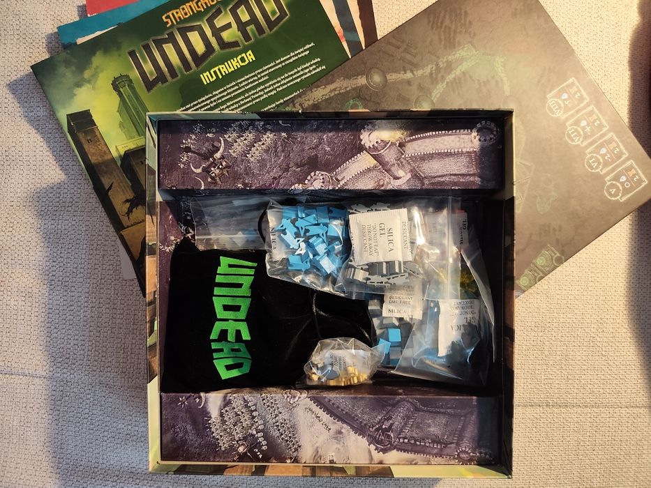 STRONGHOLD: UNDEAD | gra planszowa dla 2 osób | pojedynek