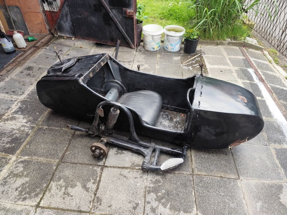 Wózek boczny Dniepr Ural K-750