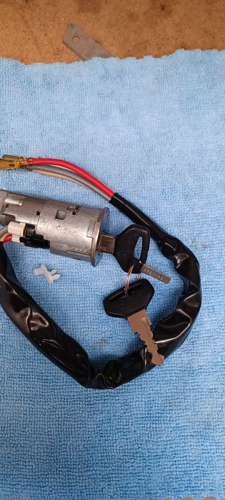 Canhões Toyota Corolla KE70 TE71