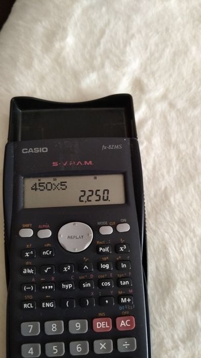 Vendo uma calculadora Casio fx