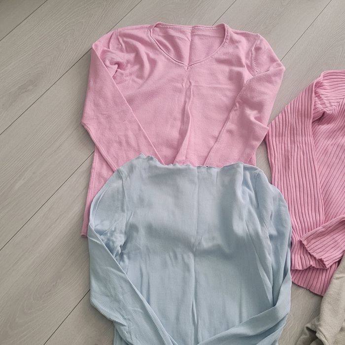 Zestaw bluzek  damskich