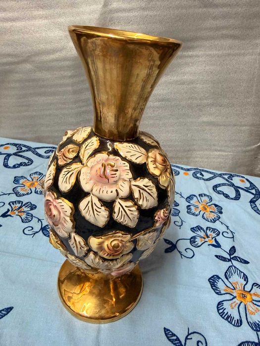 Vaso de cerâmica português muito imponente