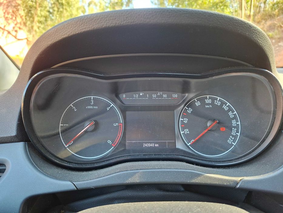 Carro Opel Corsa-E
