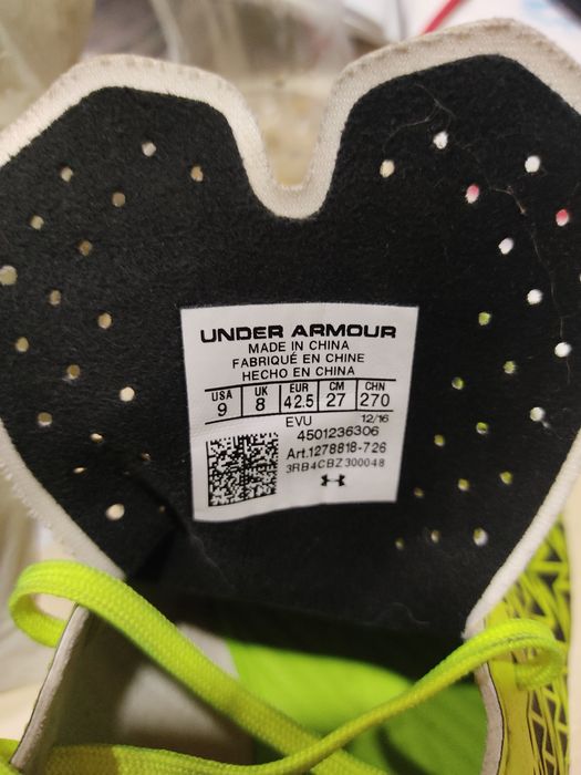 Чудові Футбольні бутси