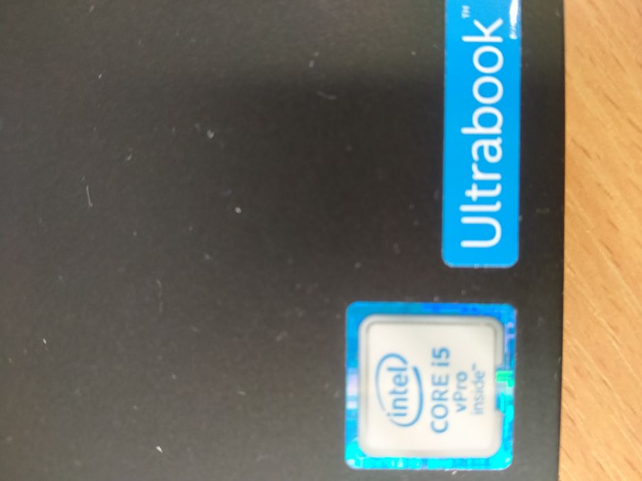 Ultrabook Dell Intel Core i5 V Pro.