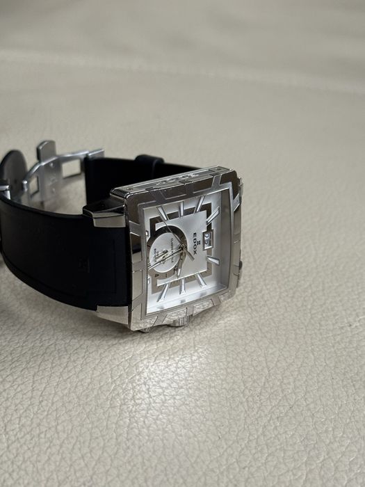 Edox classe Royale GMT  Big date