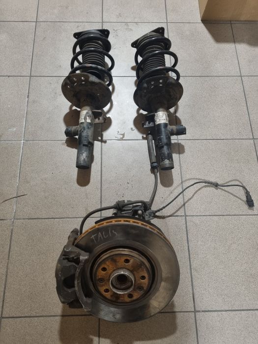 Amortyzatory prawy i lewy i zwrotnica  Renault Talisman
