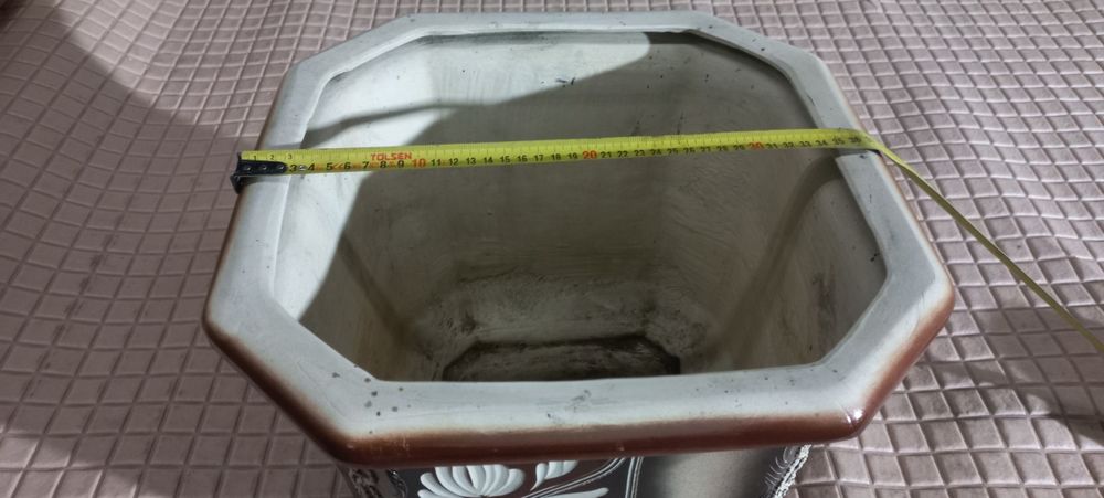 Горщик під вазони, великий розмір.