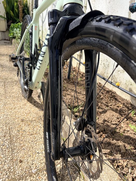 Canyon Grizl 7 Trail