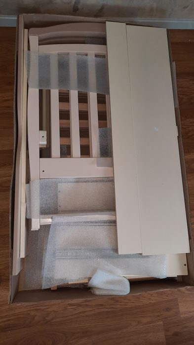 Дитяче ліжечко з матрацом та маятниковим механізмом. "Верес лд6"