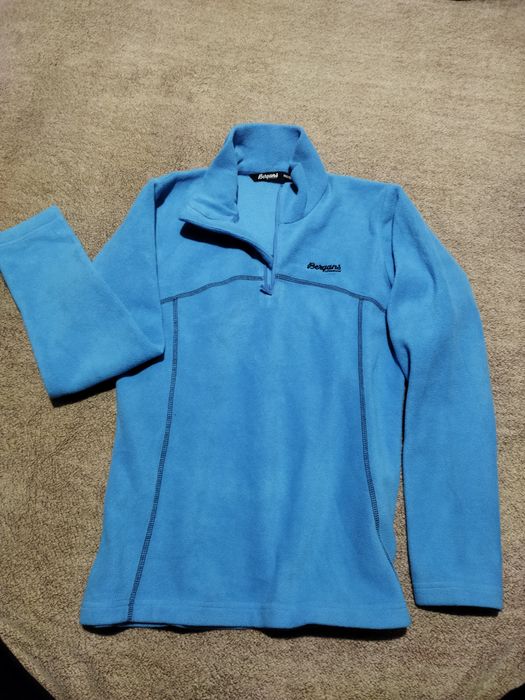 Флісова кофта Bergansна ріст 152. Насичений колір