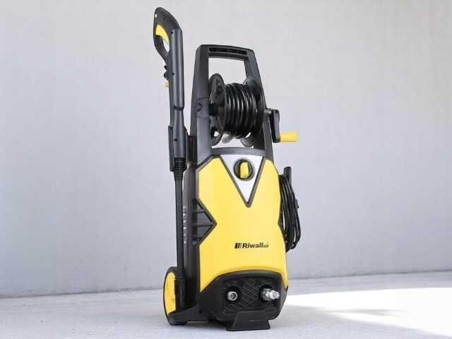 Мойка высокого давления минимойка для авто Riwall мийка B4