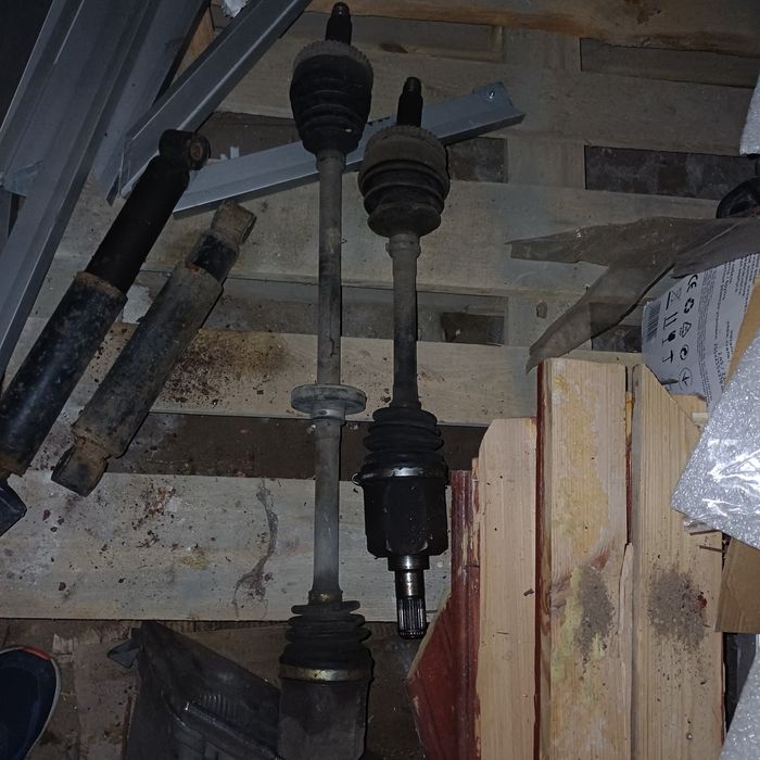 Продам шрузы в сборе киа каренс 2, 2 литровыйдизель