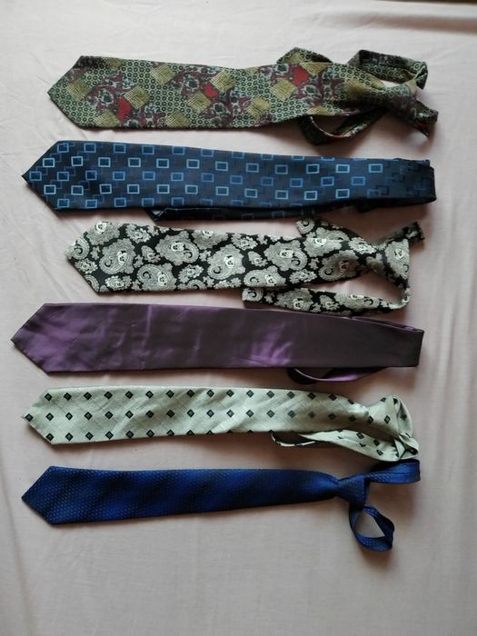 Продам галстуки мужские