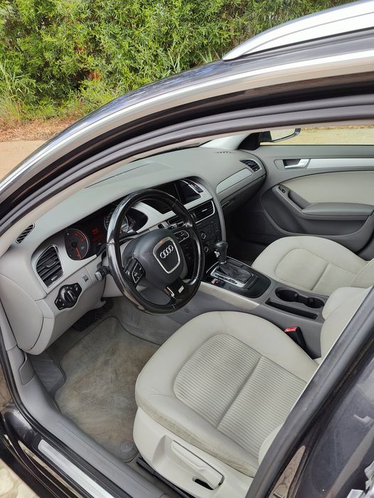 Audi A4 B8 Avant Multitronic 2.0 TDI