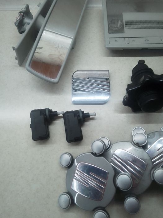 Зеркало Сеат Леон