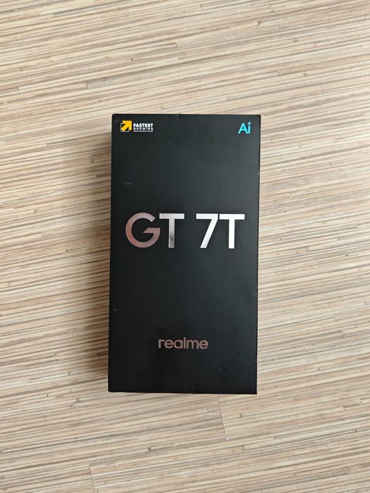 Realme GT 7T 12/256Gb 6,8" 120Hz 50Mpix 7000mAh IP69 Black. Гарантія