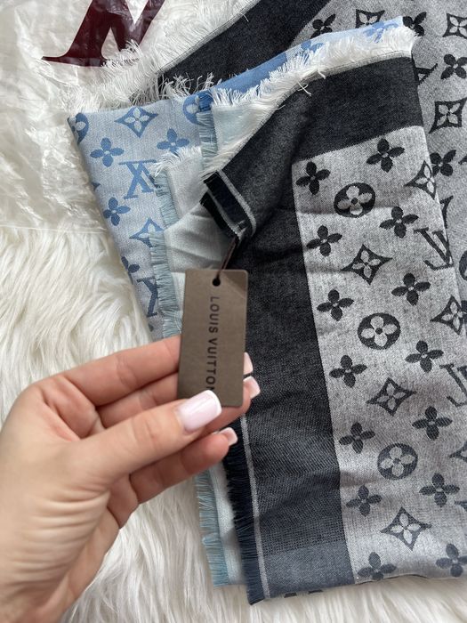 Louis vuitton szal szalik szaliczek chusta chustka z lv niebieska