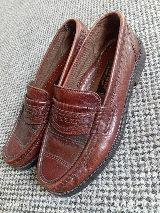mokasyny unisex marki Century mahoniowe r. 41