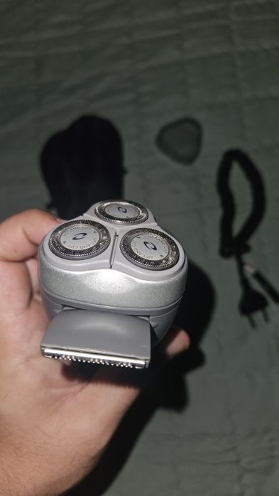 Maquina Barbear Philips