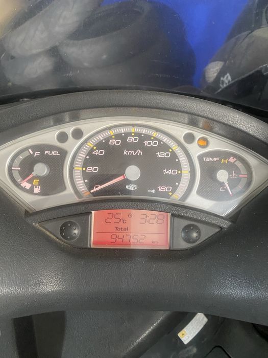 Yamaha Xmax 125 ano 2009 LER ANUNCIO