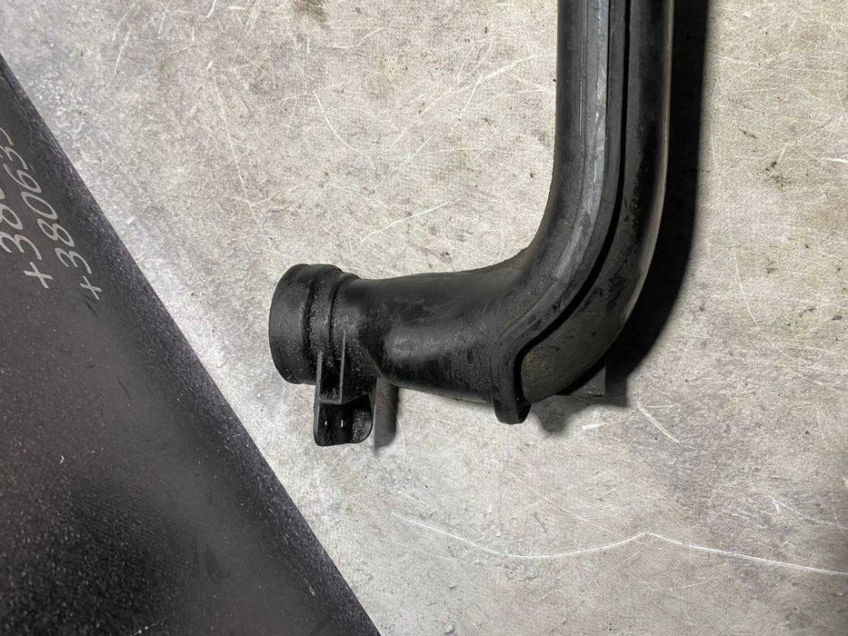 Патрубок інтеркулера впускний Peugeot 307 2.0 HDi  9642060680