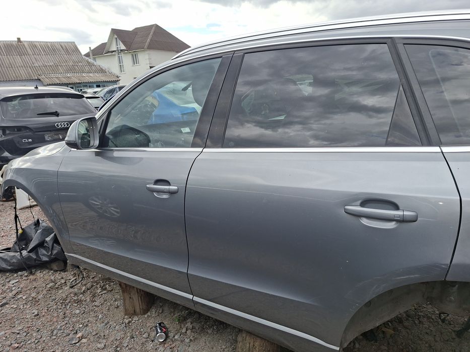 Дверка Audi q5 8r Ауді Q5 8R Двері 2009-2016р LY7G
