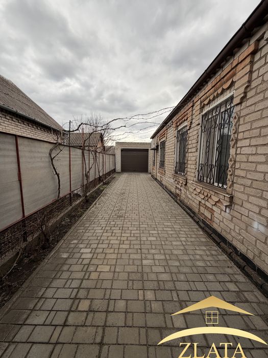 Продаж будинку на Зеленому