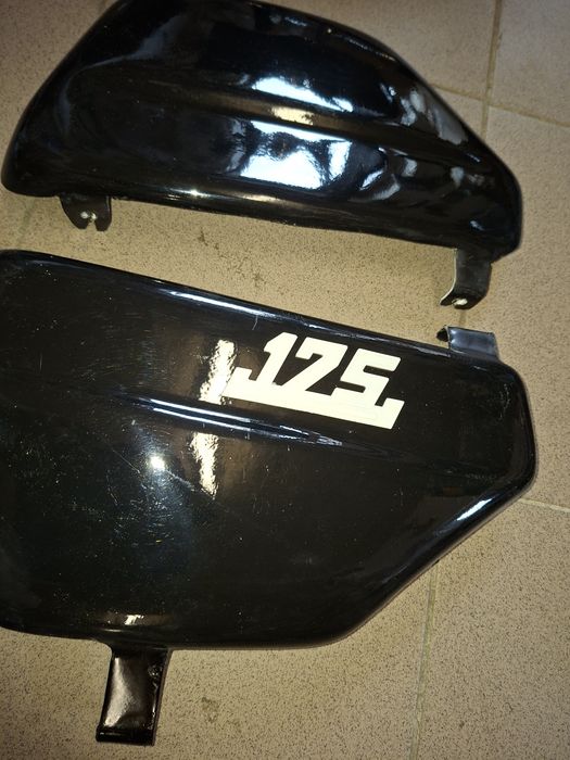 Nowe oslony boczne boczki wsk 175 czarne pl kpl