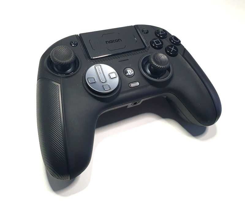 Pad nacon revolution 5 pro Stan Idealny Komplet