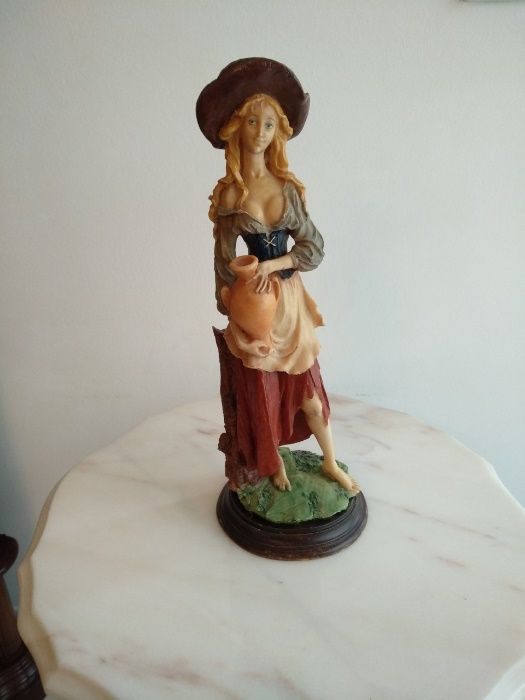 Estátua de marfinite 464551492432897120