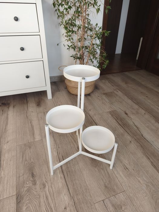 Kwietnik IKEA stojak na kwiaty biały metalowy