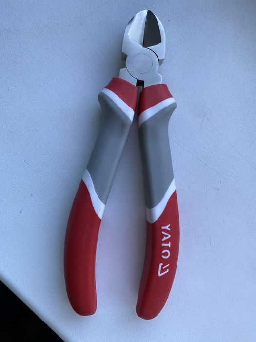 Продам бокорезы Yato