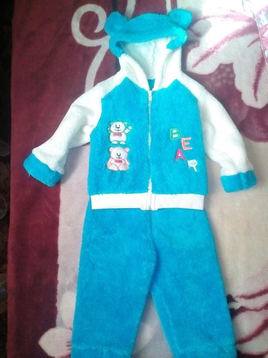 Продам детский костюм