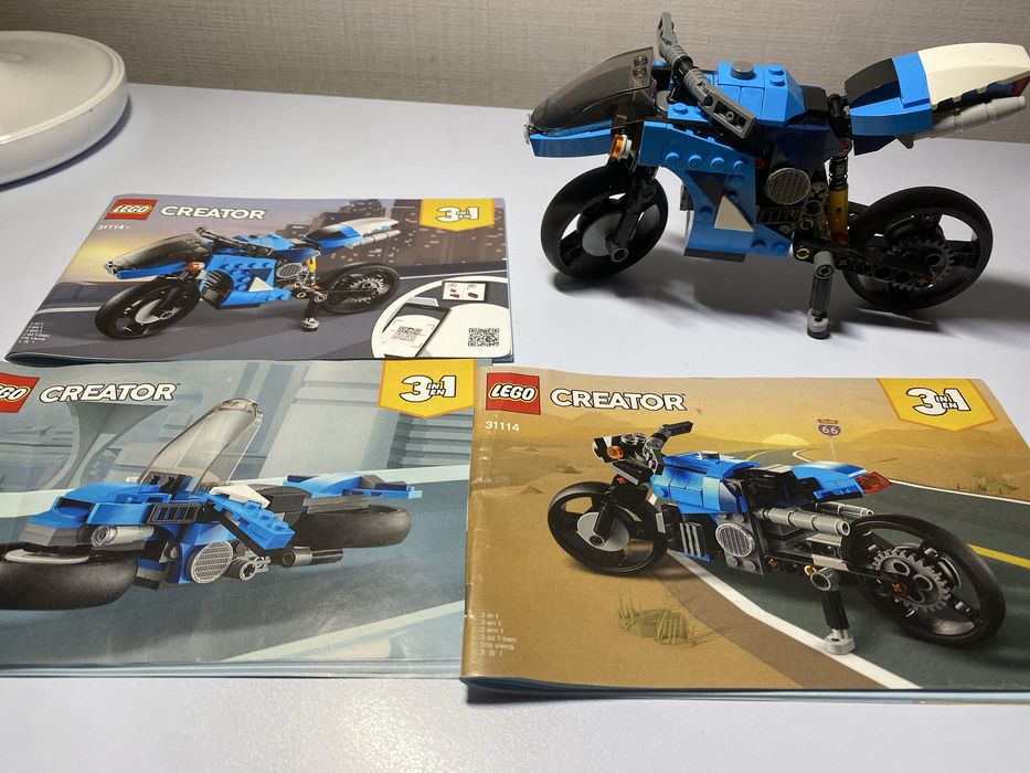 Конструктор LEGO Creator 3 в 1 Спортивный мотоцикл (31114)
