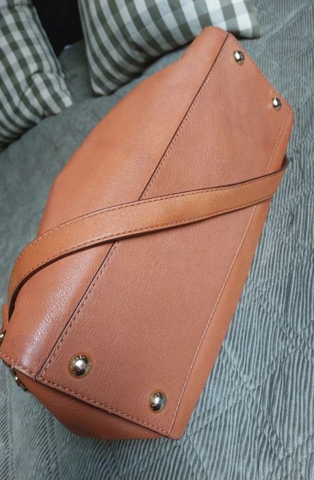 Michael Kors duża torebka ze skóry naturalnej
