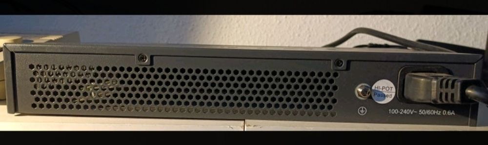 Switch Tp-Link gigabit 16 canais64298089637634123