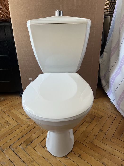 Унітаз + бачок+кришка