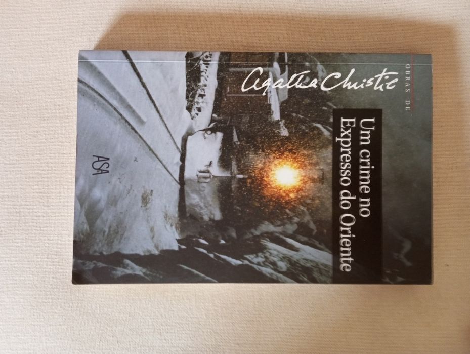 Agatha Christie - Um crime no expresso do Oriente