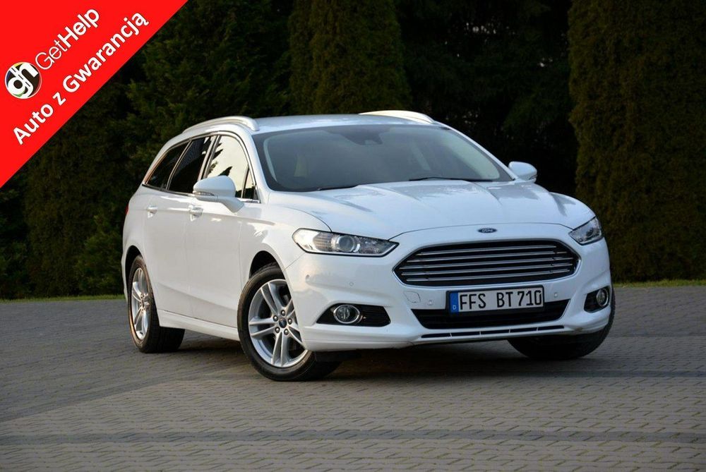 Ford Mondeo Titanium Navi SONY ParkAssist Parktronic Lane Assist Keyless Go Alu17"