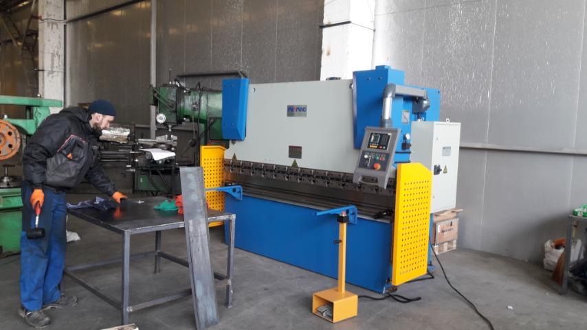 Листогиб 80 т 2500 мм wc67-y-2500/80 контроллер е22