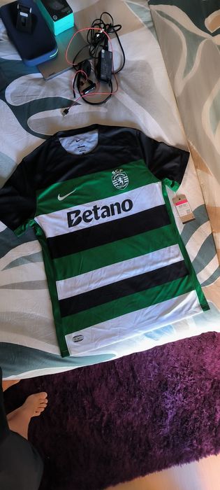 Camisola Oficial Sporting 24-25