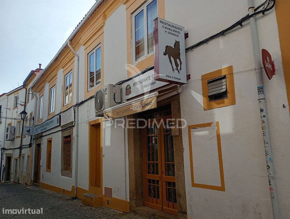 Urban Building in the Center of Portalegre