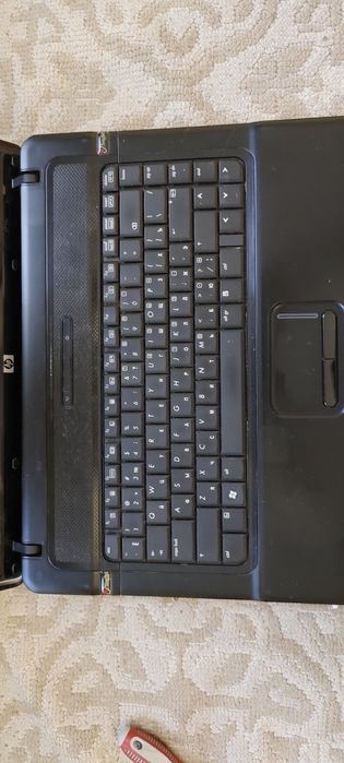 Ноутбук HP Compaq 6730s  На запчастини