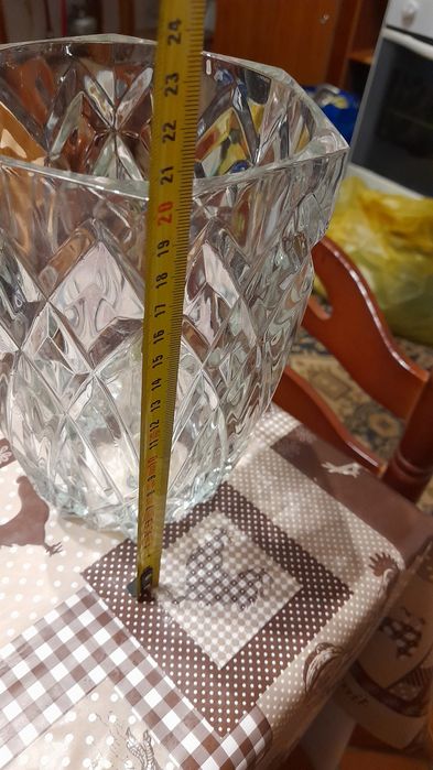 Jarra em vidro ( cristal)