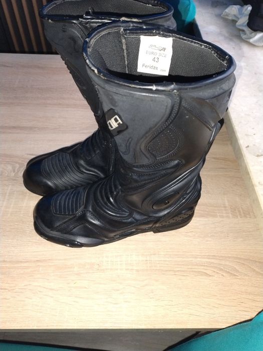 Buty na motocykl