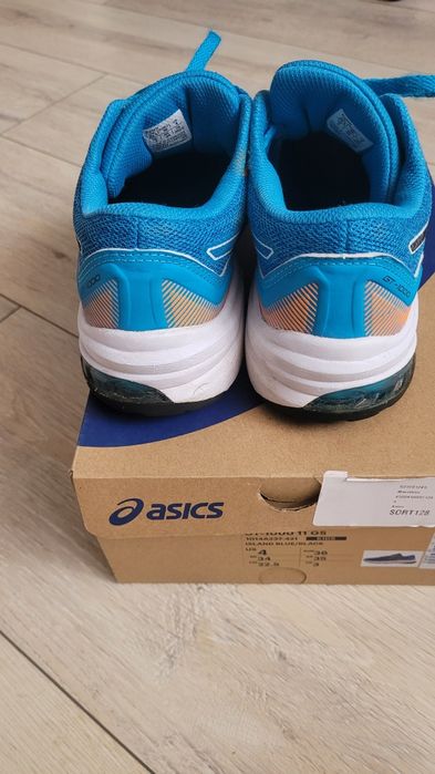 Кросівки ASICS для хлопчика