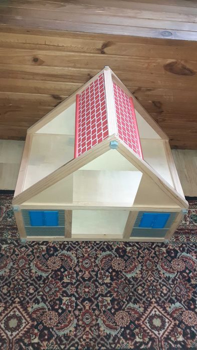 Domek drewniany dla lalek,niemiecki